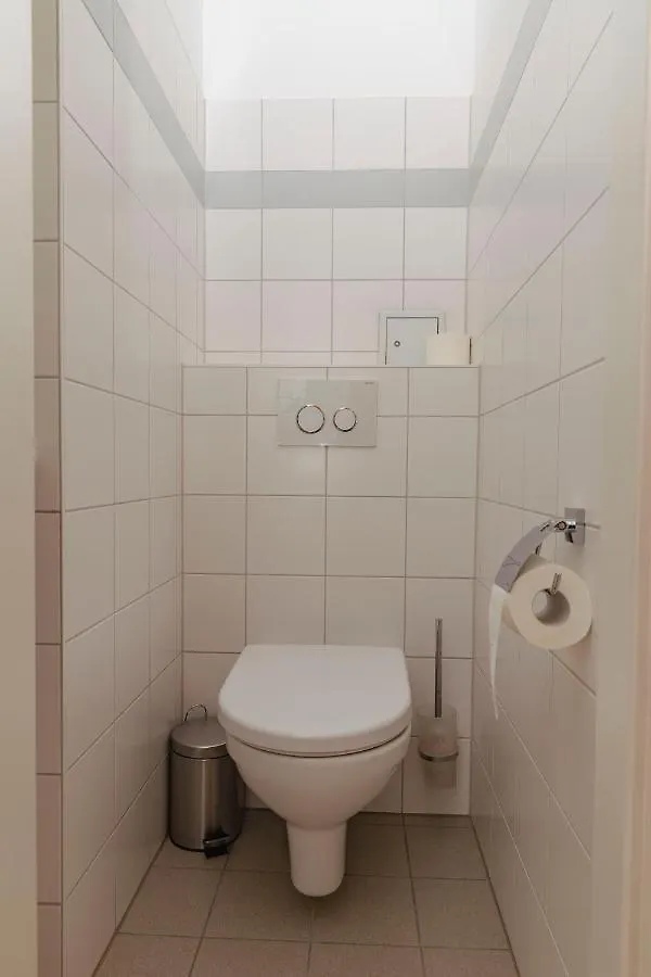 Beautiful 2-Bedroom Apartment Near Schoenbrunn Vienna